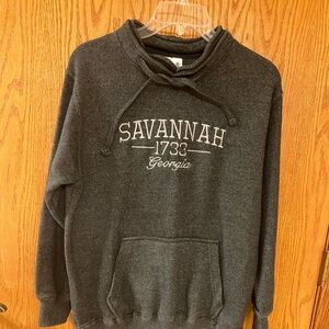 Savannah Ga Knit Sweatshirt Size Small Adult Embroidered Logo Pullover Gray EUC